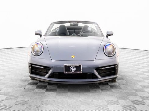 Certified 2023 Porsche 911 Carrera image 9