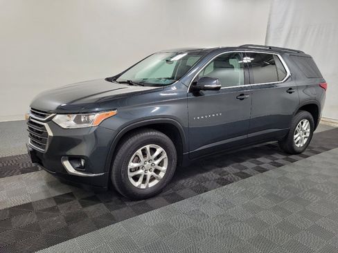Used 2019 Chevrolet Traverse LT AWD/4WD image 2