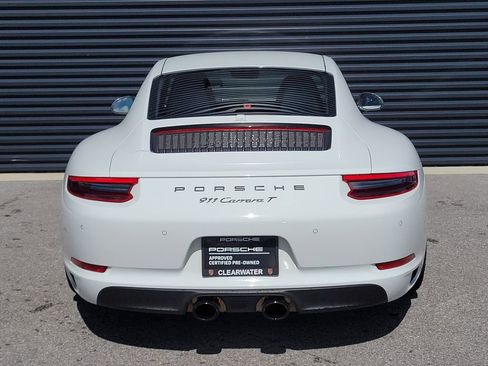 Certified 2018 Porsche 911 Carrera image 4