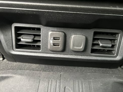 Certified 2022 GMC Sierra 2500 SLT image 18