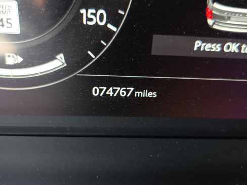 Used 2020 Land Rover Range Rover AWD/4WD image 25