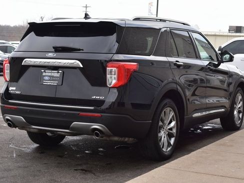 Used 2022 Ford Explorer Limited w/ Equipment Group 301A image 6