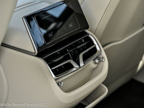 New 2026 Bentley Flying Spur Plug-In Hybrid image 31