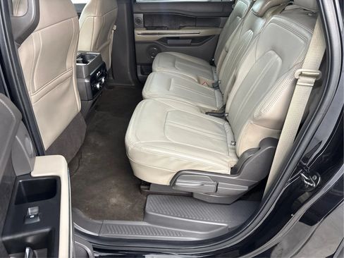 Used 2021 Ford Expedition Max Limited RWD image 14