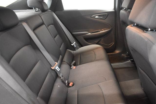 Used 2024 Chevrolet Malibu LT FWD image 17
