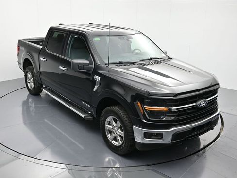 Used 2024 Ford F150 XLT w/ Mobile Office Package image 31