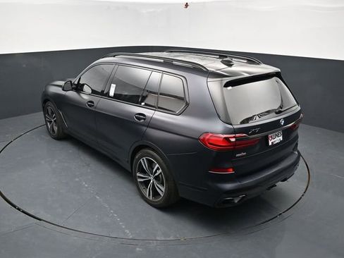 Used 2022 BMW X7 xDrive40i w/ M Sport Package AWD/4WD image 57