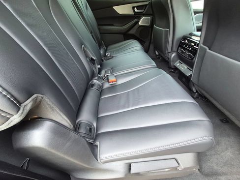 Certified 2025 Acura MDX SH-AWD w/ Technology Package image 29