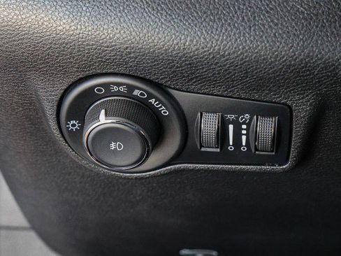 Used 2022 Jeep Compass Latitude image 26