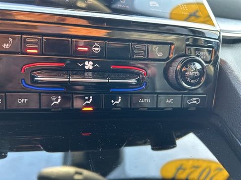 Used 2024 Jeep Grand Cherokee L Limited w/ Trailer Tow Package image 44