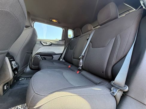 Used 2023 Jeep Compass Sport AWD/4WD image 33