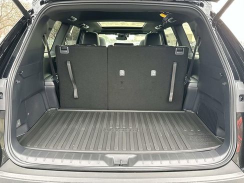 New 2026 Toyota Grand Highlander MAX Platinum image 9