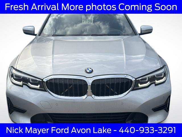 Used 2019 BMW 330i xDrive Sedan w/ Premium Package AWD/4WD image 3