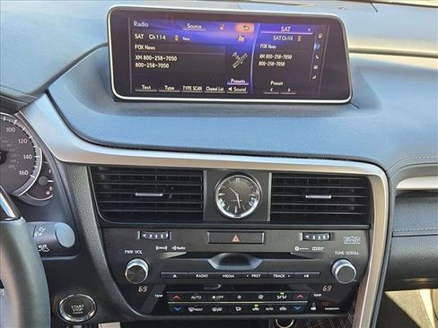 Used 2017 Lexus RX 350 FWD w/ Luxury Package image 12