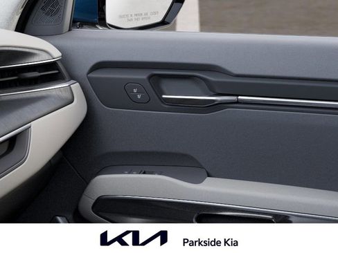New 2026 Kia EV9 Wind AWD/4WD image 25