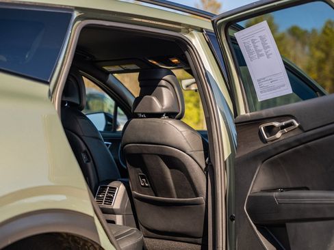 Used 2025 Kia Sportage X-Line image 15