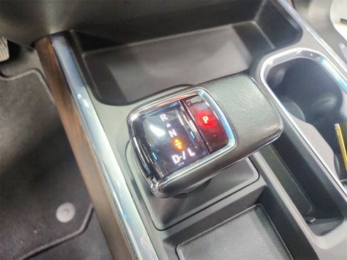 Used 2022 GMC Sierra 1500 SLT w/ SLT Premium Plus Package image 25