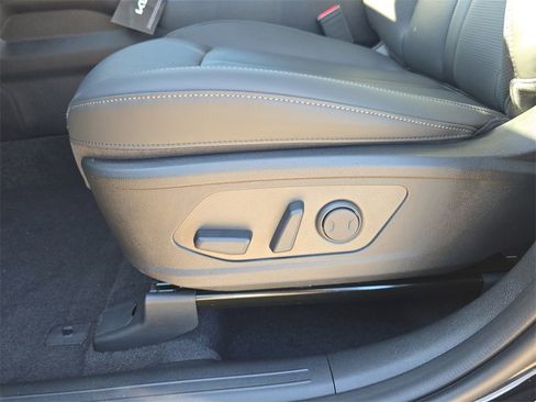 New 2026 Kia Sorento S image 20