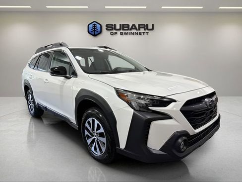 Used 2025 Subaru Outback Premium w/ Tech Package 1 AWD/4WD image 7