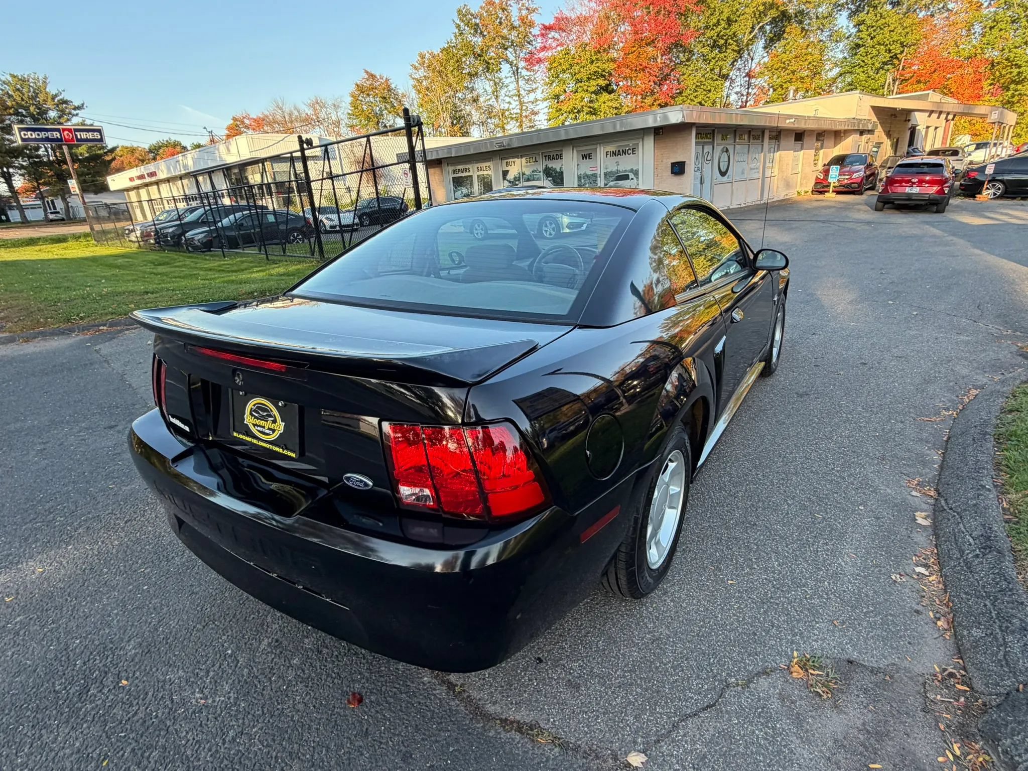 Used 1999 Ford Mustang Coupe RWD image 5