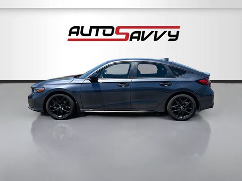 Used 2025 Honda Civic Sport image 4