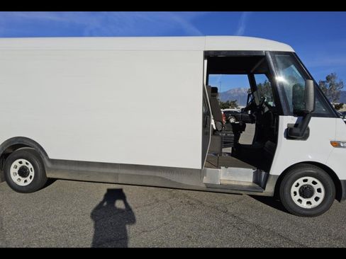 Used 2023 Chevrolet Brightdrop 600 w/ Active Safety Package 2 AWD/4WD image 19