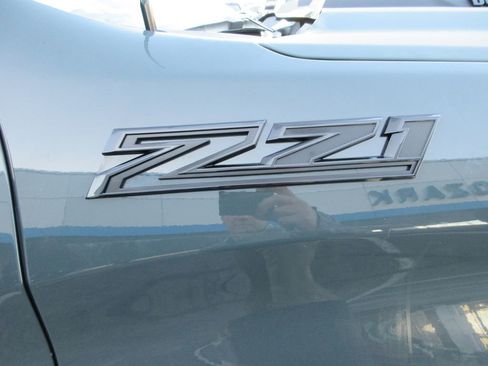 New 2026 Chevrolet Silverado 1500 Custom Trail Boss w/ LPO, Dark Essentials Package image 11