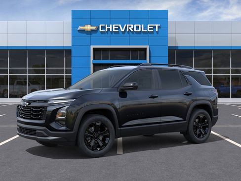 New 2026 Chevrolet Equinox LT w/ Convenience Package II image 2