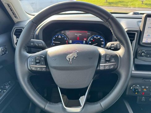 Used 2024 Ford Bronco Sport Outer Banks w/ Tech Package image 13