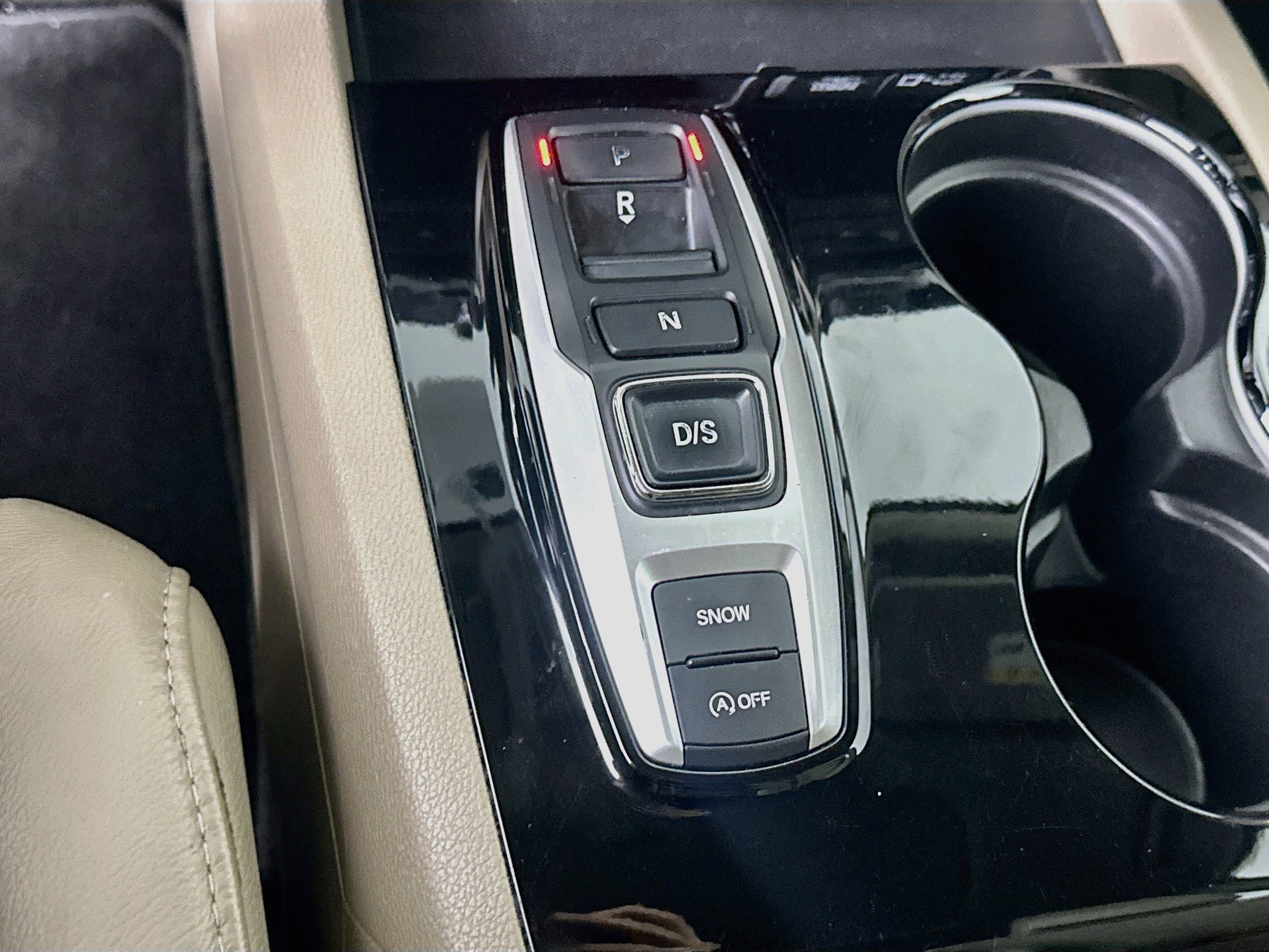 Used 2019 Honda Pilot Touring image 25