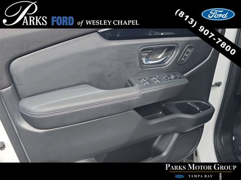 Used 2024 Honda Pilot Touring image 16