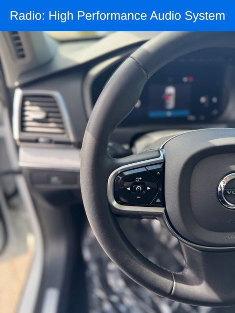 Used 2023 Volvo XC90 B5 Core w/ Protection Package Premier AWD/4WD image 16