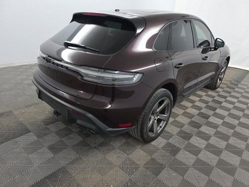Used 2023 Porsche Macan image 2