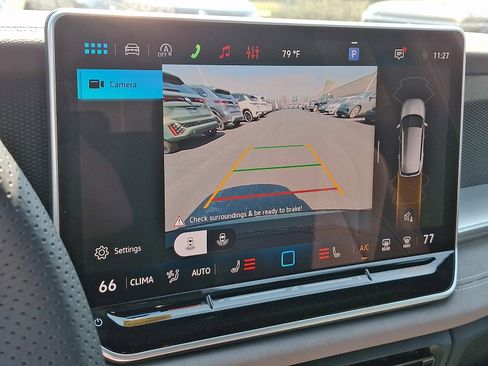 New 2026 Volkswagen Tiguan SE R-Line AWD/4WD image 13