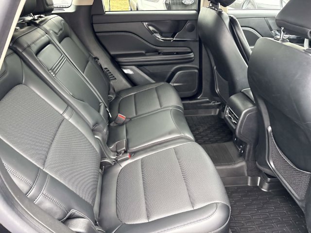 Certified 2023 Lincoln Corsair AWD w/ Equipment Group 101A image 21