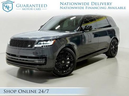 Used 2025 Land Rover Range Rover Long Wheelbase SE image 1