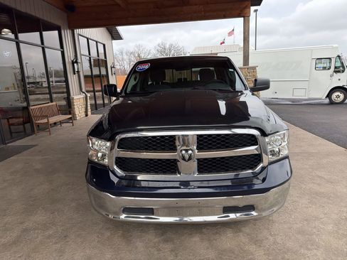 Used 2018 RAM 1500 Classic SLT image 24