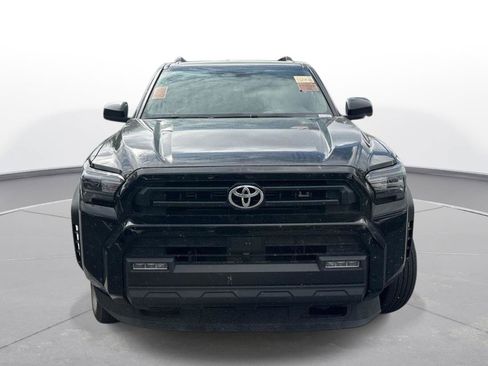 Used 2025 Toyota 4Runner SR5 AWD/4WD image 3