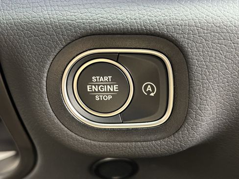 New 2026 Mercedes-Benz GLE 350 4MATIC image 31