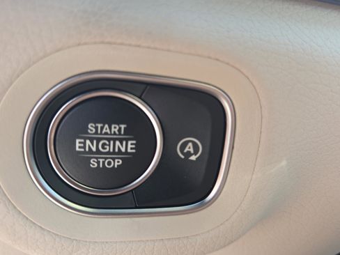 New 2026 Mercedes-Benz GLE 450 4MATIC image 37