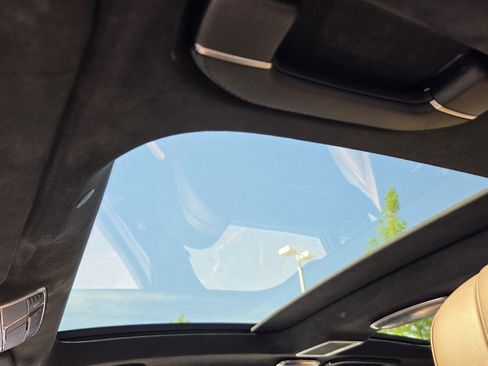 Used 2019 Mercedes-Benz S 63 AMG S 4MATIC Sedan image 15