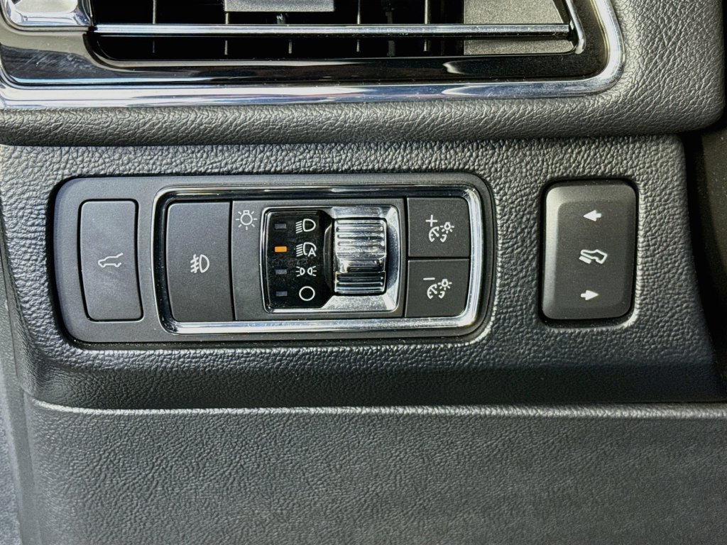 Used 2022 Lincoln Navigator Reserve RWD image 10