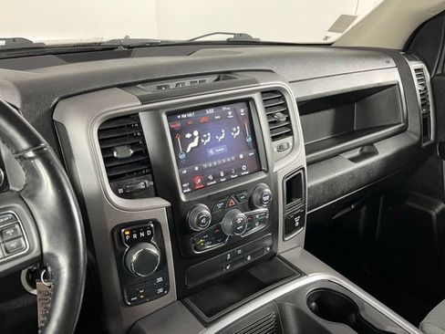 Used 2021 RAM 1500 Express w/ Wheel & Sound Group AWD/4WD image 20