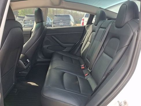 Used 2023 Tesla Model 3 Standard Range RWD image 17
