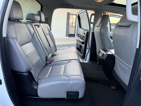 Used 2014 Toyota Tundra Limited image 18