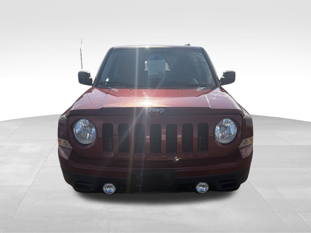 Used 2016 Jeep Patriot Sport w/ Power Value Group AWD/4WD image 8