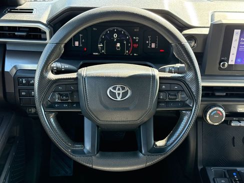Used 2024 Toyota Tacoma SR5 AWD/4WD image 15