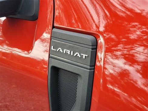 Used 2023 Ford Maverick Lariat w/ Lariat Luxury Package image 5