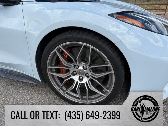 Used 2024 Chevrolet Corvette Z06 w/ Stealth Interior Trim Package RWD image 10