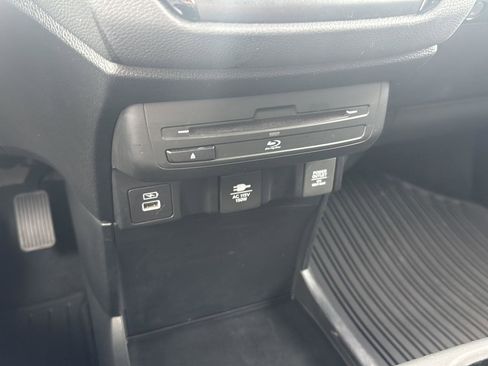 Certified 2024 Honda Odyssey Touring image 48